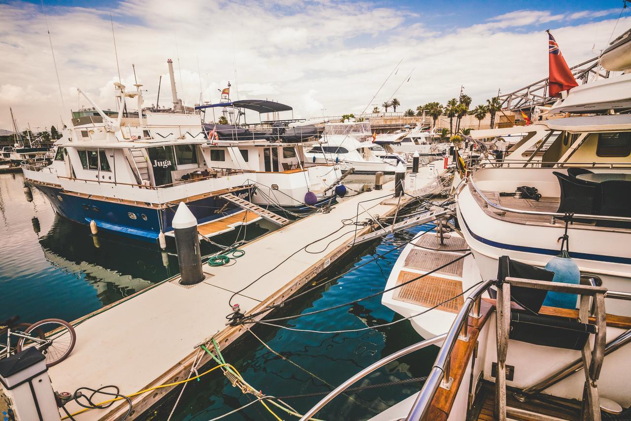 Motor Yacht Boatel Hotel Barcelona Exterior foto